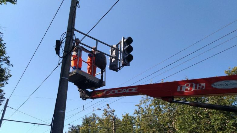 Неисправный светофор отремонтировали в Автозаводском районе - фото 1