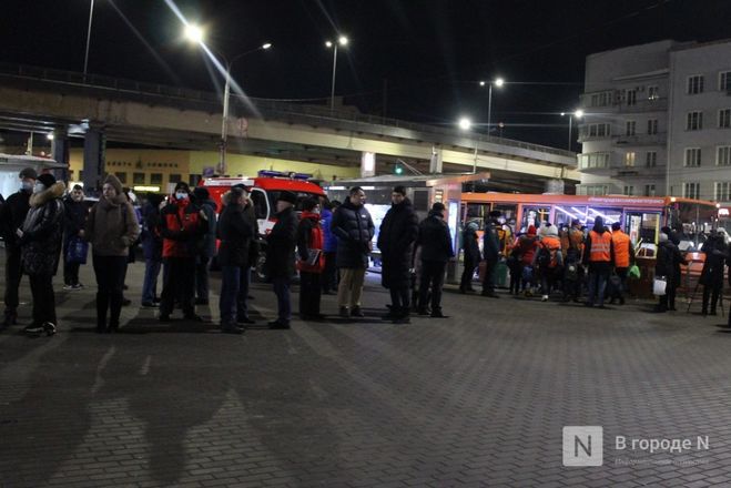 Около 1 000 беженцев из Донбасса прибыли в Нижний Новгород - фото 10