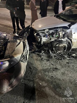  Водитель иномарки устроил жесткое ДТП с пострадавшими на Канавинском мосту - фото 1