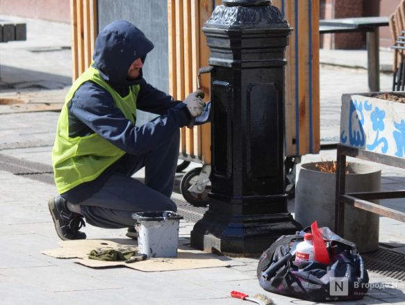 Трещит по швам: как выглядит центр Нижнего Новгорода после аномальной зимы — фоторепортаж - фото 27