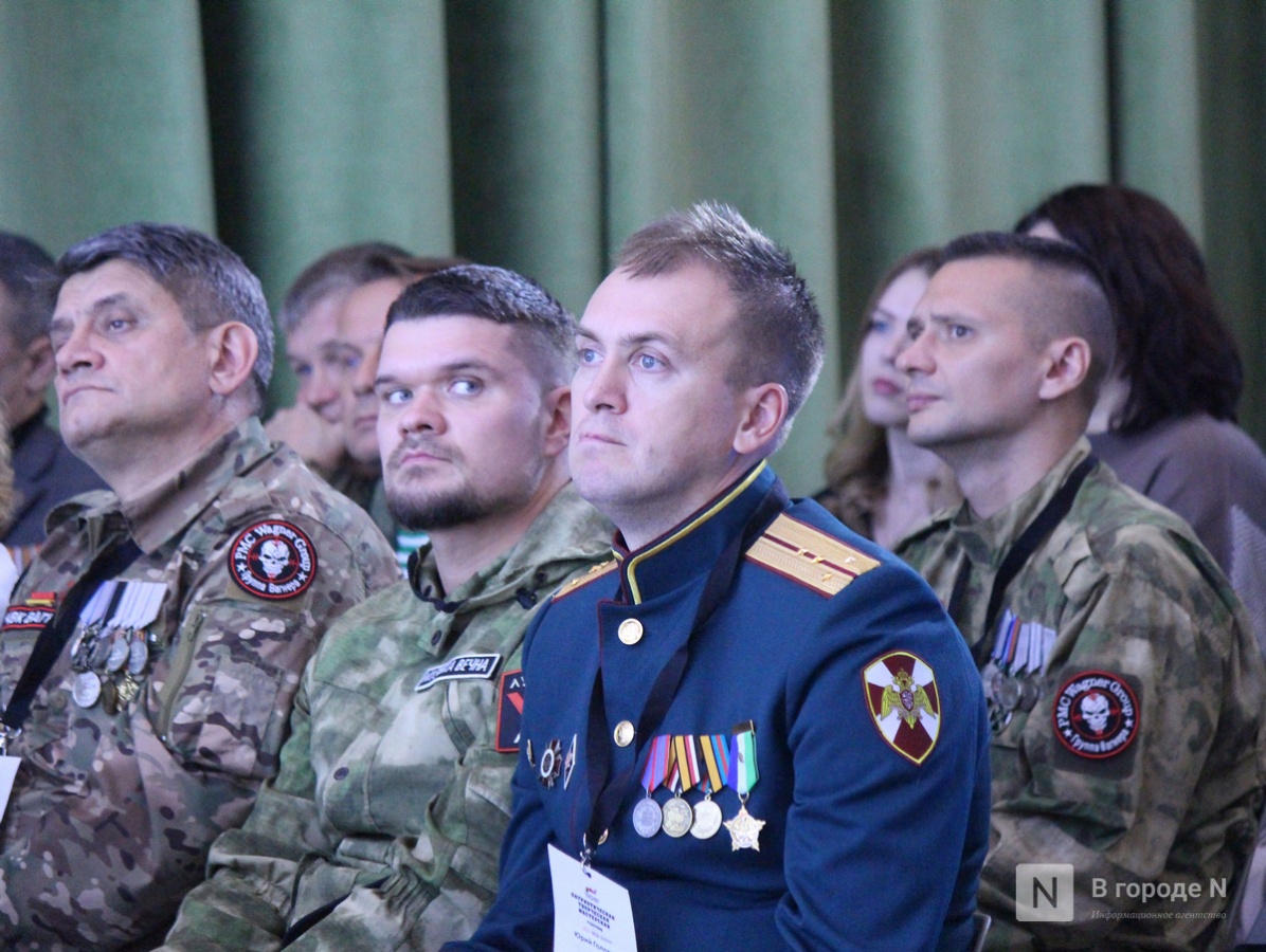 Музыка из блиндажа: герои СВО представили свое творчество в Нижнем Новгороде - фото 3