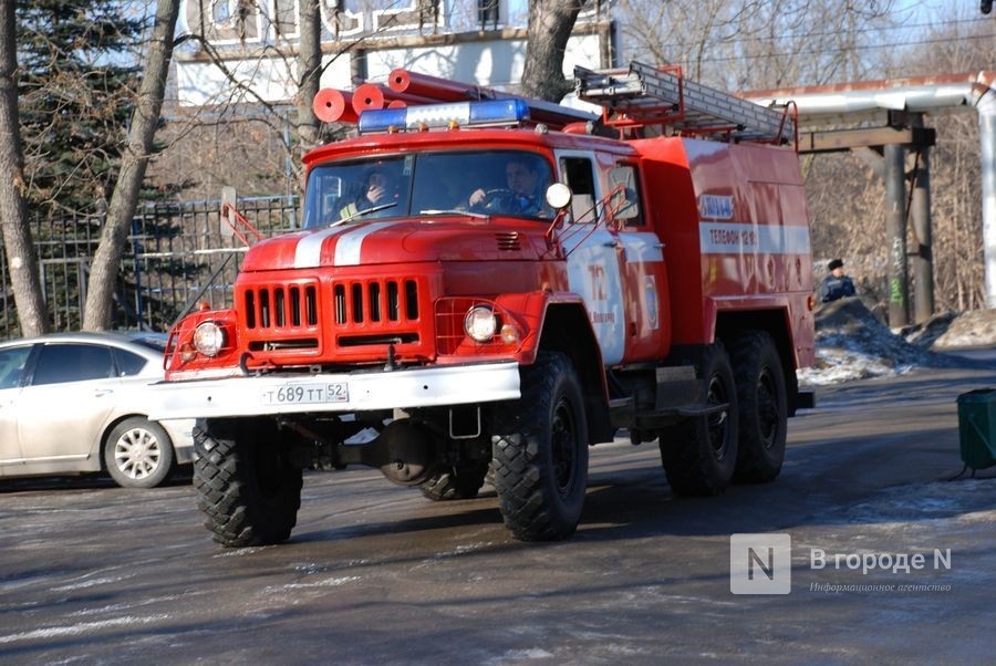 Расселенный дом горит в Московском районе Нижнего Новгорода