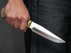 13 ударов ножом нанес приятелю житель Сокольского района