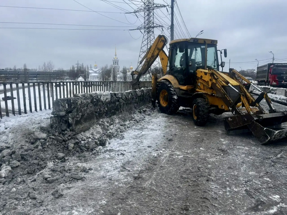 Начался последний этап капремонта путепровода у Мызинского моста - фото 1