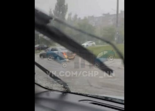 Соцсети: Нижний Новгород &laquo;поплыл&raquo; из-за сильных дождей - фото 1