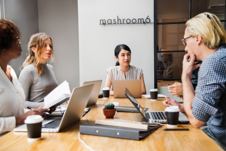 5 привычек, которые ставят крест на вашем развитии