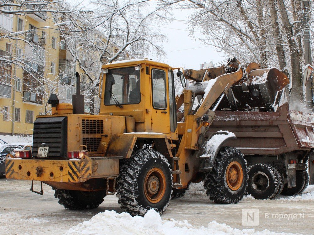Более 10 тысяч кубометра снега вывезли с нижегородских улиц  - фото 1