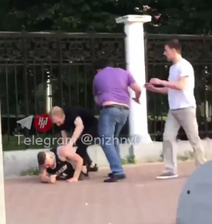 Полиция проводит проверку по факту массовой драки в Автозаводском районе - фото 1