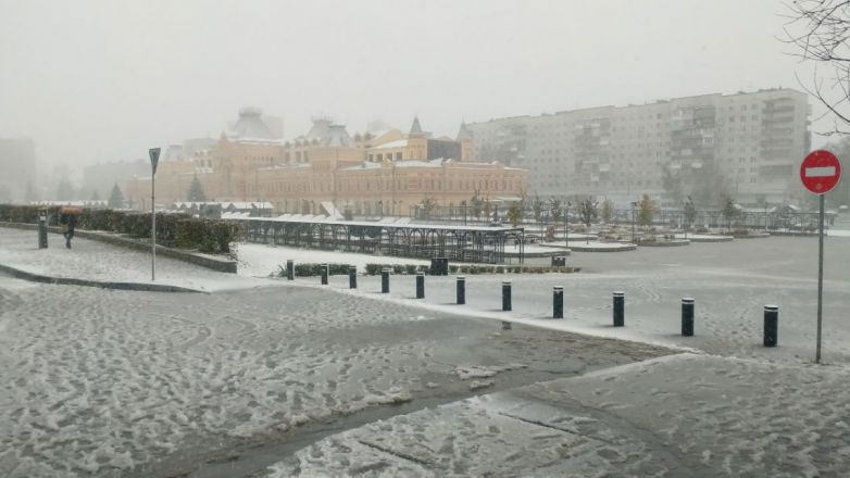 Такси за 2 000 рублей и обесточенные дома: снежная буря пришла в Нижегородскую область - фото 17