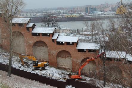 Склоны Нижегородского кремля для строительства фуникулера укрепят к весне