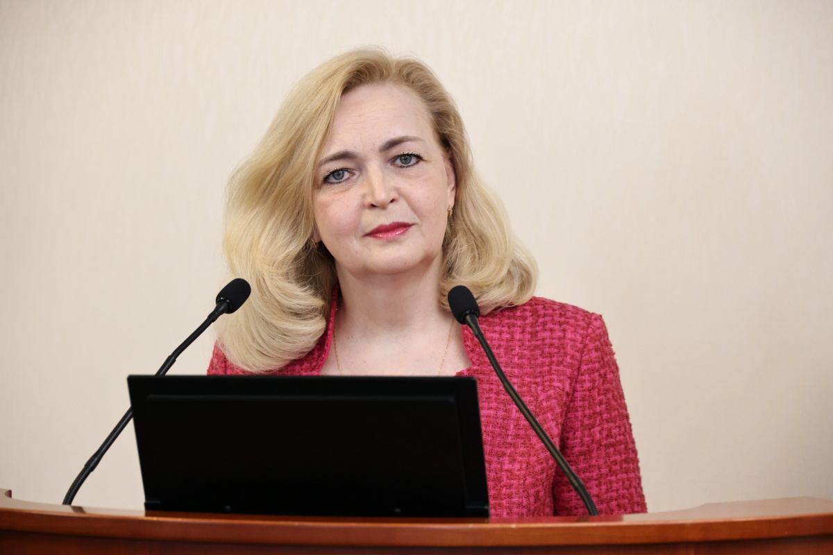 Комитет ЗСНО выслушал доклад омбудсмена Оксаны Кислицыной - фото 1