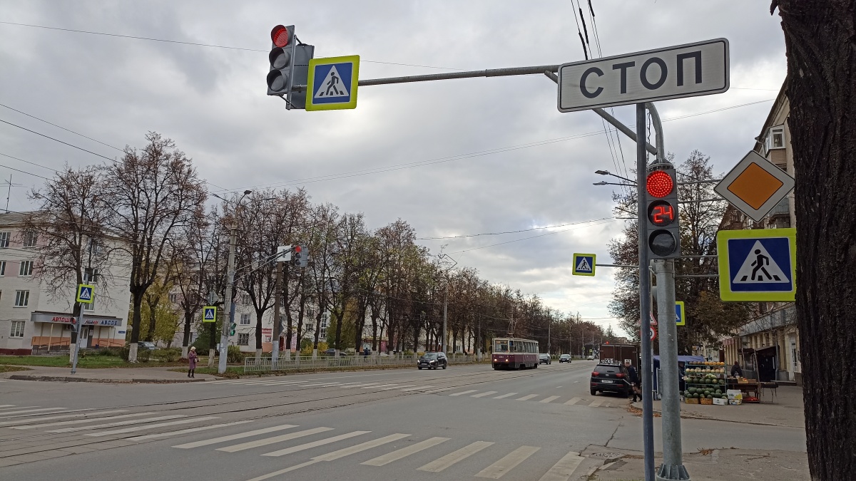 Два новых светофора установили на проспекте Кирова в Нижнем Новгороде - фото 1
