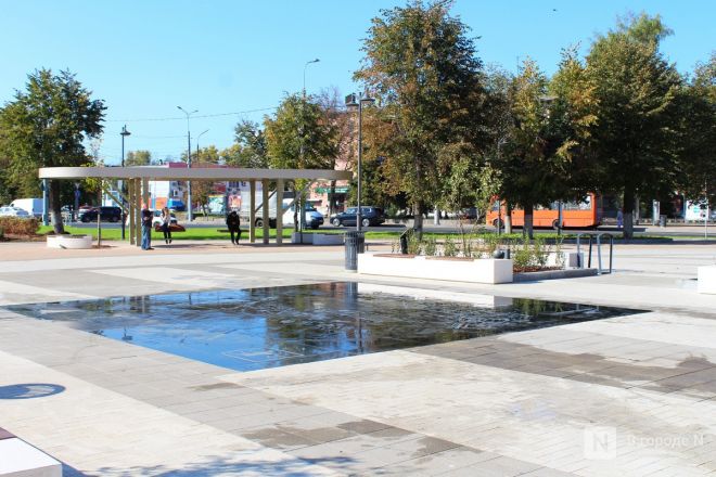 Благоустройство площади у Автозаводского универмага завершено в Нижнем Новгороде - фото 66