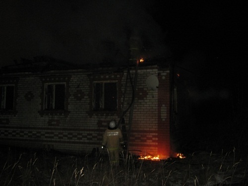 Нижегородец погиб при пожаре в частном доме - фото 1