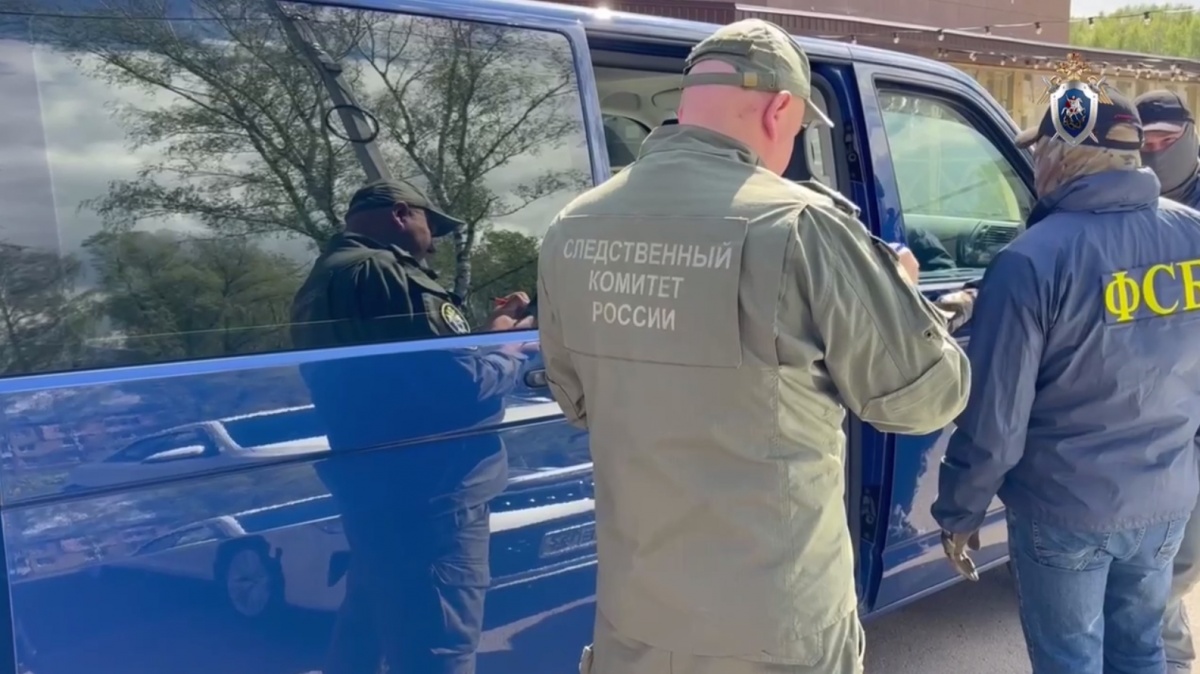 Нижегородского полицейского обвиняют в вымогательстве с применением насилия - фото 1