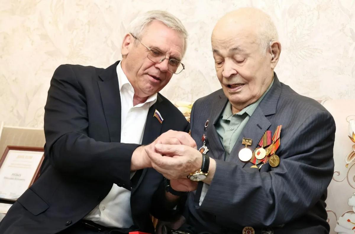 Люлин выразил соболезнования в связи со смертью ветерана Николая Рудых - фото 1