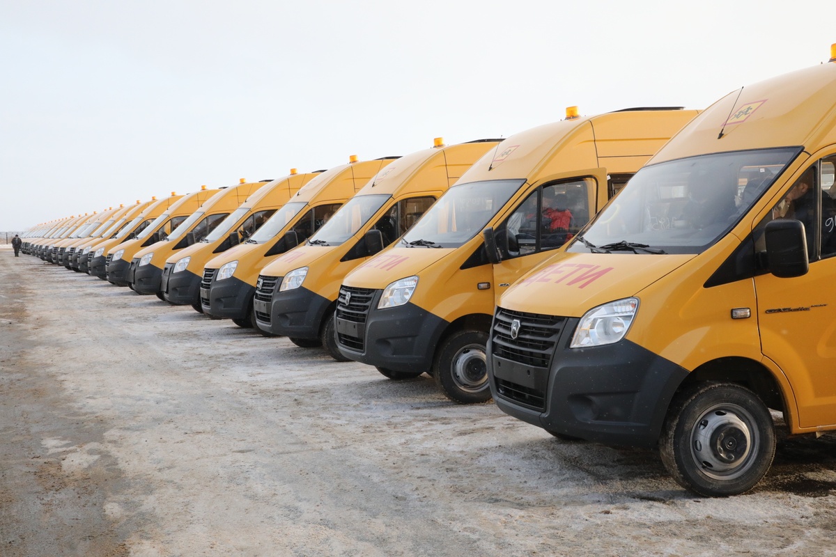 Новые школьные автобусы получат 50 районов Нижегородской области - фото 1