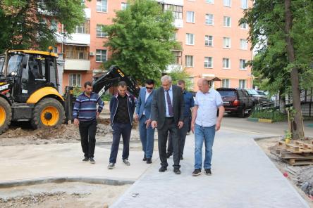 Благоустройство четырех скверов в Ленинском районе выполнено на 50%