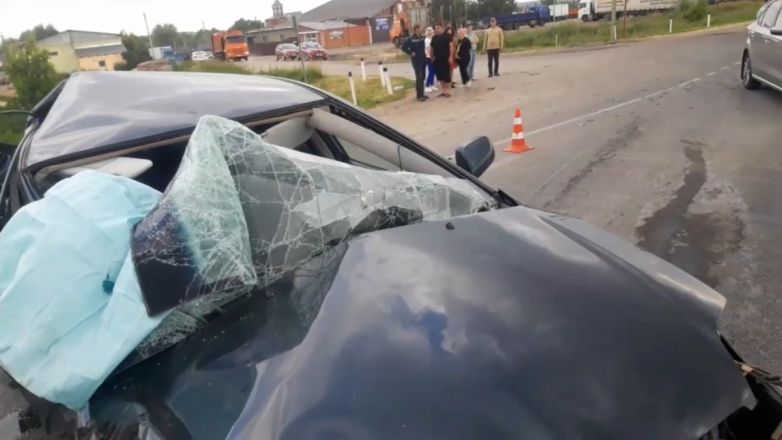 Водитель иномарки получил травмы в столкновении четырех автомобилей в Арзамасском районе - фото 3