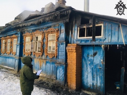 По факту гибели трех жителей Семенова в пожаре возбуждено уголовное дело