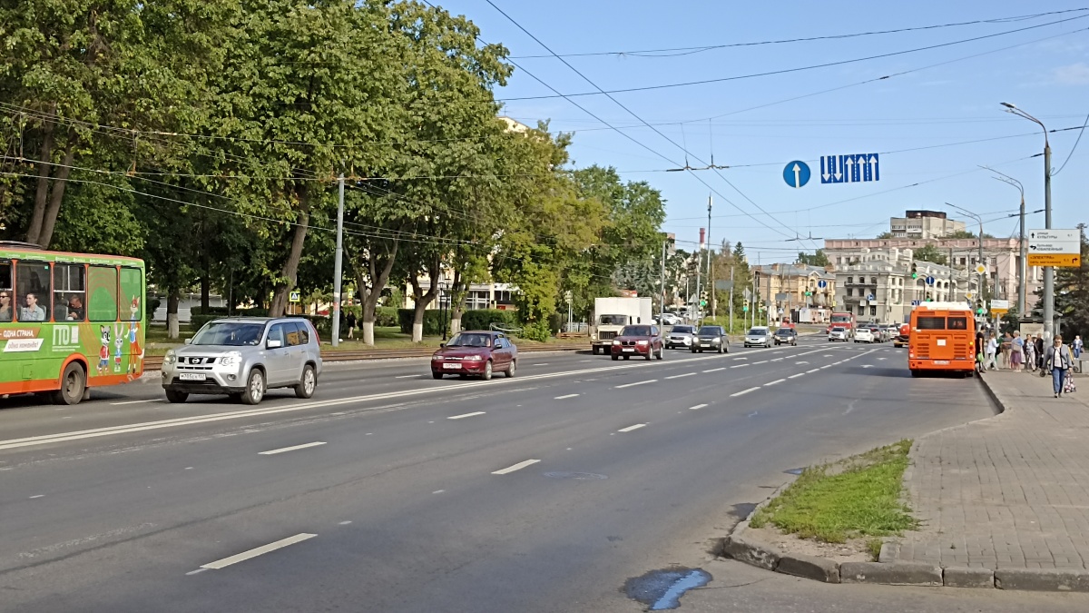 Пробки на Коминтерна в Нижнем Новгороде уменьшились благодаря дорожной  разметке