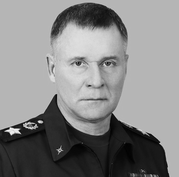 Евгений Люлин выразил соболезнования в связи с трагической гибелью главы МЧС Евгения Зиничева - фото 1